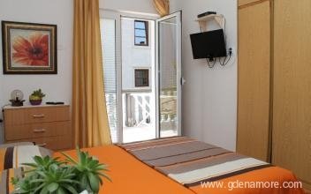 Apartments Bibin, private accommodation in city Budva, Montenegro
